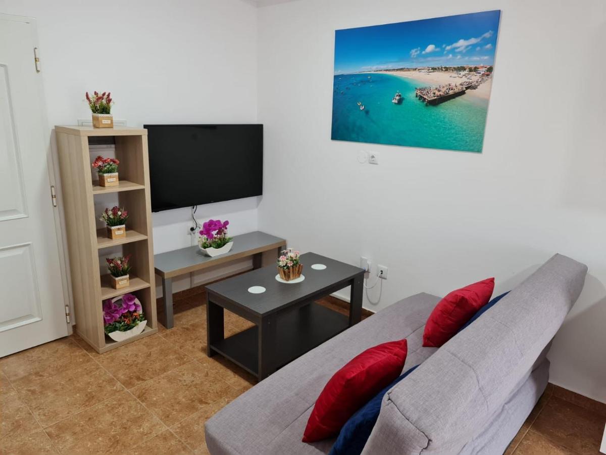 Franmay Apartments - 7 Modern Apartments Near The Beach & City, Perfect For Nomads, Travellers, Families, Watersports! Santa Maria Dış mekan fotoğraf